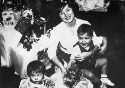 Alice Crimming with her children