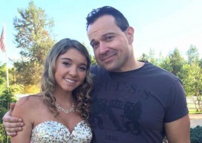 Kaylee Goncalves and her father, Steve