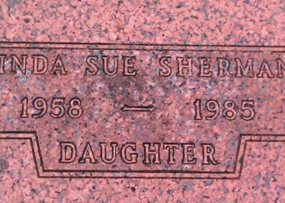 Linda’s gravestone.