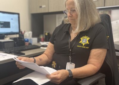 Investigator Dottie Cronise