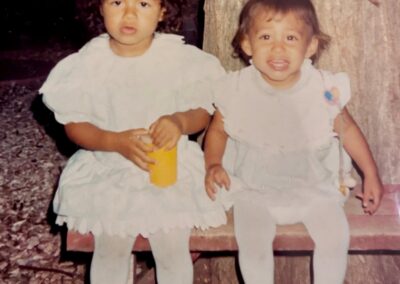 A childhood photo of Melissa and Tina